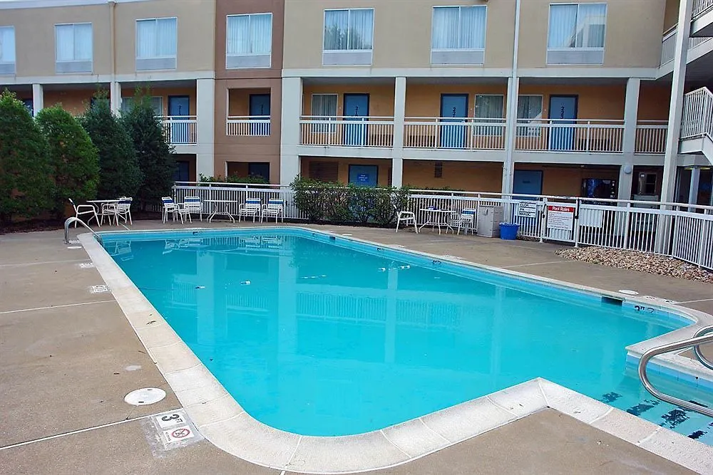Hotel Motel 6 Virginia Beach