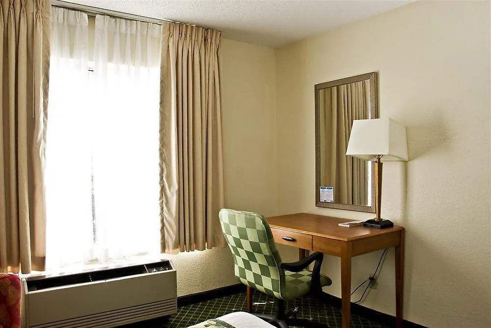 Motel 6 Virginia Beach